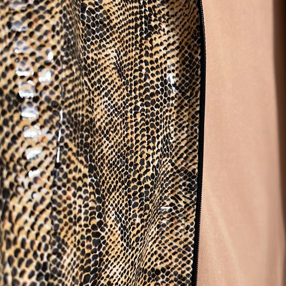 Vintage snakeskin print “fishscale sequins” jacket. All synthetic! - Picture 3 of 8